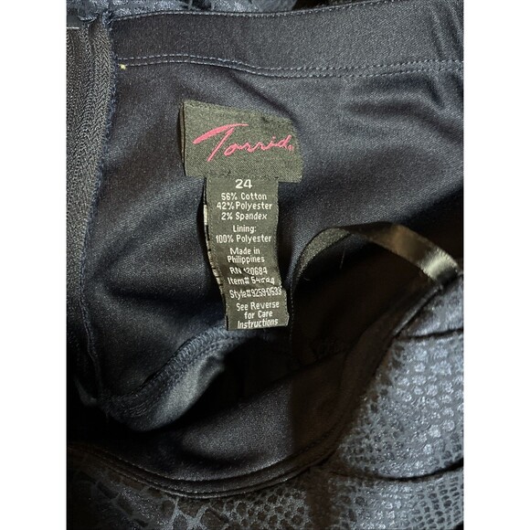 Torrid One Shoulder Balloon Dress Women's 24W Navy Leopard Print Tea Length - Picture 9 of 9